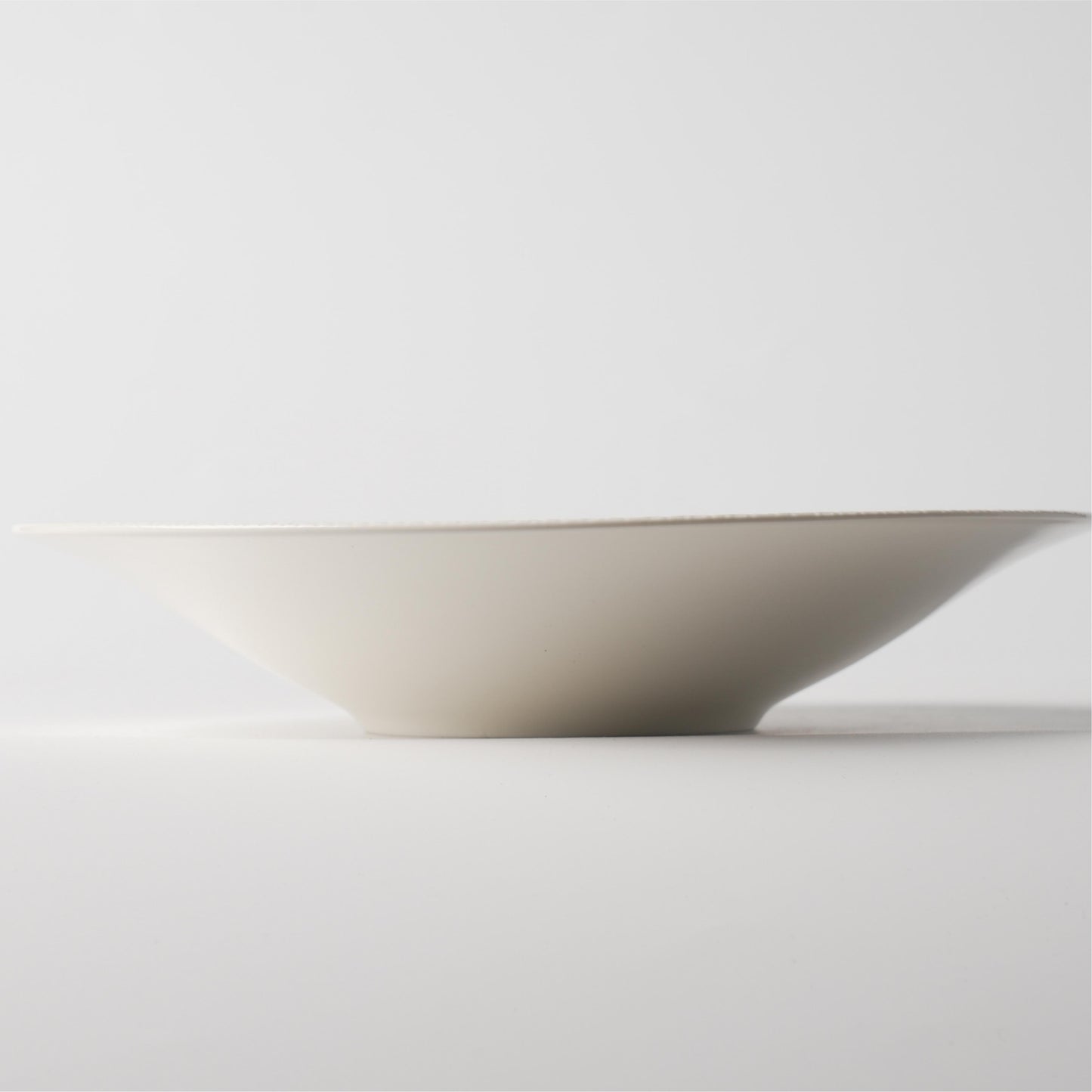 White Lattice Dome Ceramic Plate