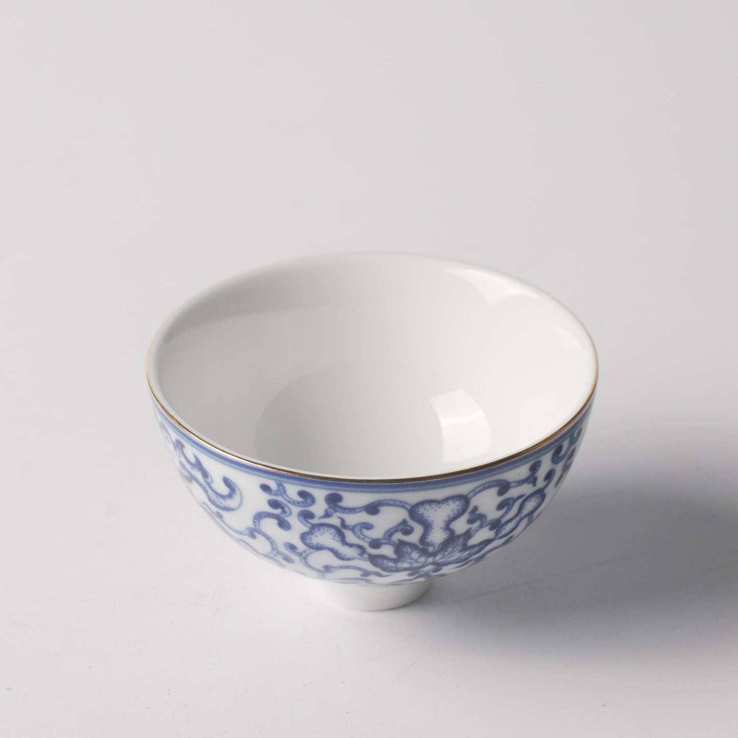 Fu Lu Gold — 5" Magnolia Saucer & 4" Blue & White Scroll Bowl Set