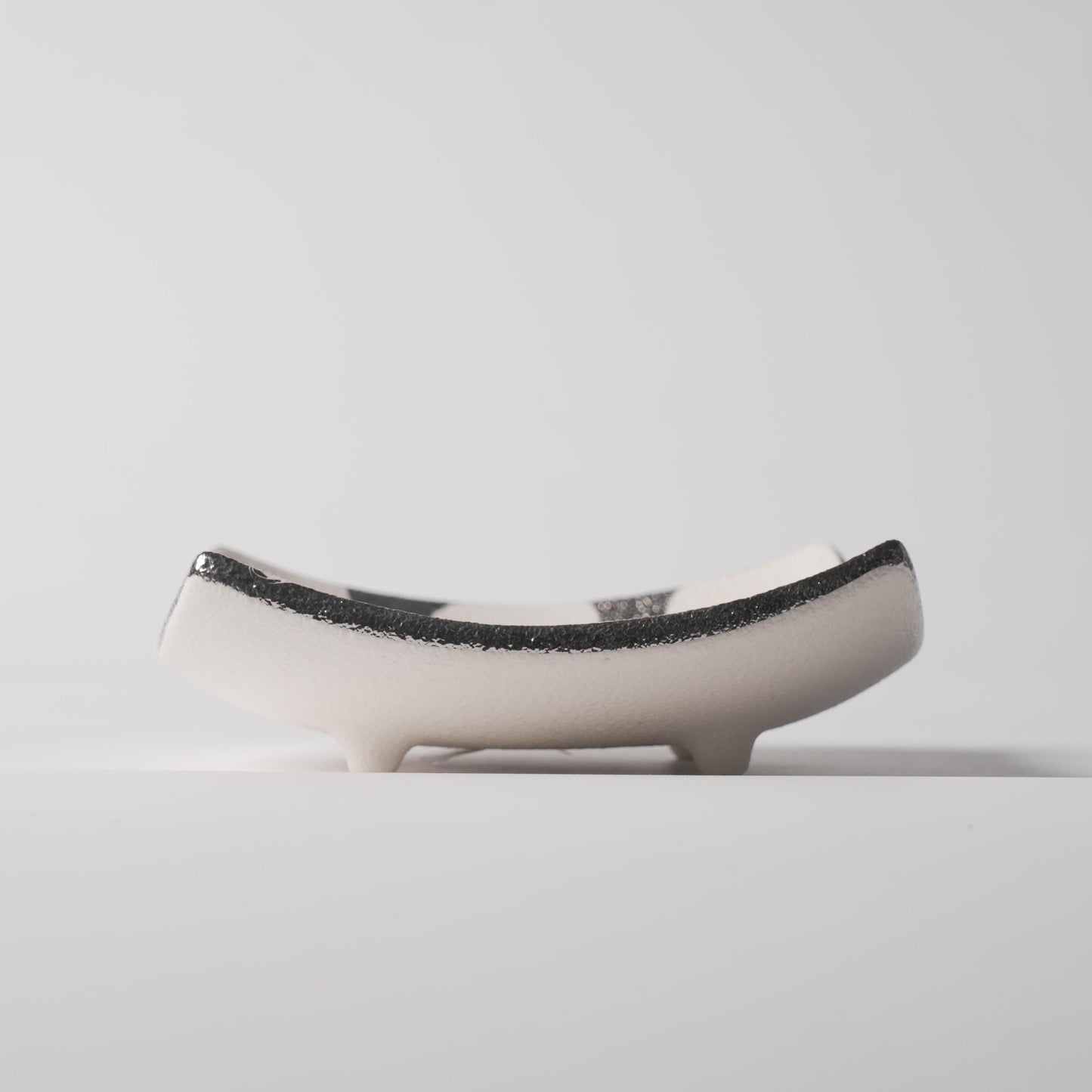 Platinum Polka Dot Upturned-Corner Square Plate