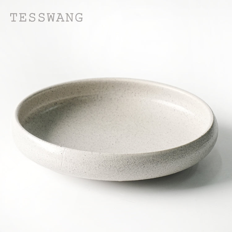 Coarse Stone Kimchi Dish — Thick-Wall Round Ceramic Side Dish