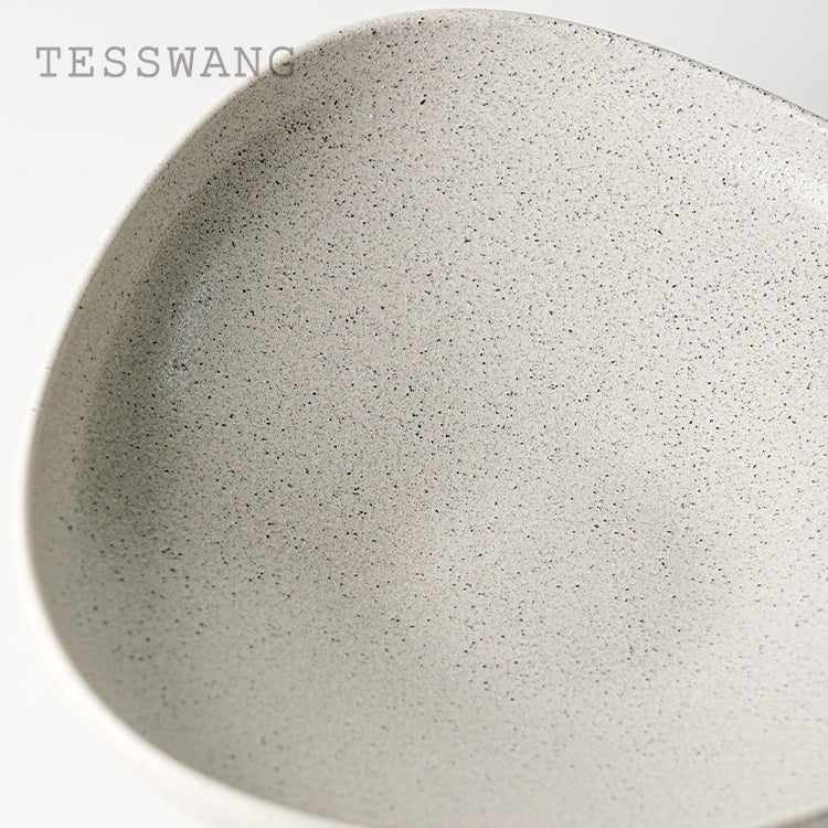 Coarse Stone Triangle Bowl Plate 8" — Organic-Edge Deep Well Ceramic Dish