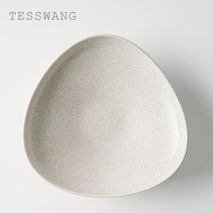 Coarse Stone Triangle Bowl Plate 8" — Organic-Edge Deep Well Ceramic Dish