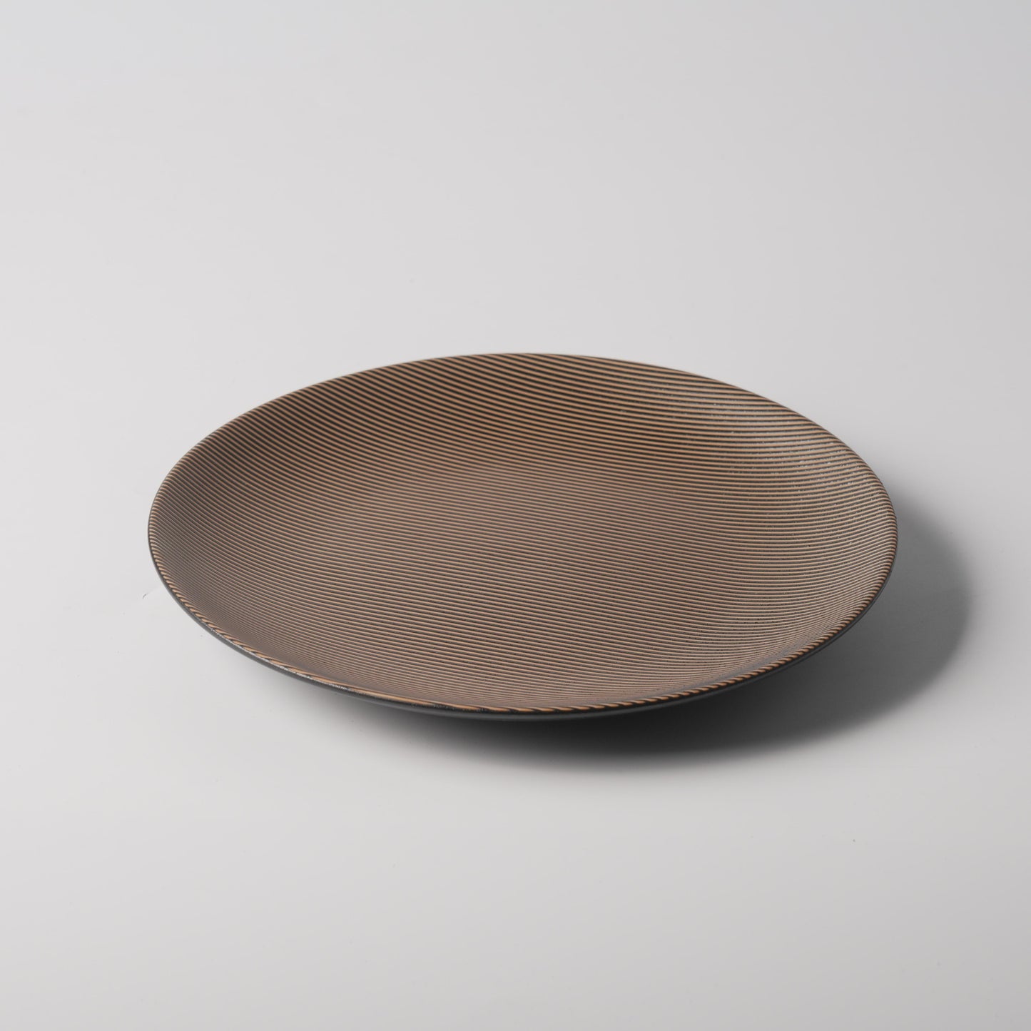 Warm Brown Diagonal Stripe Texture Shallow Ceramic Plate