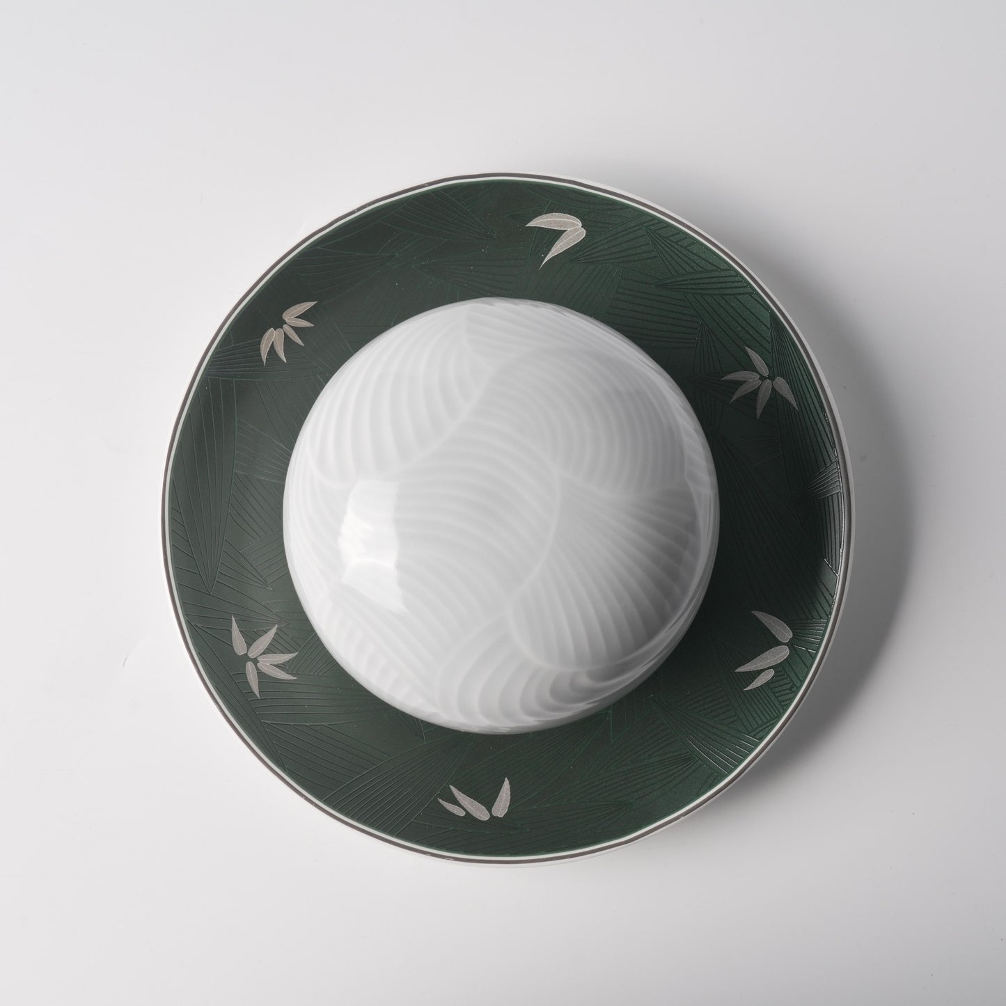 Bamboo Shadow Plate & Sphere Lidded Vessel Set
