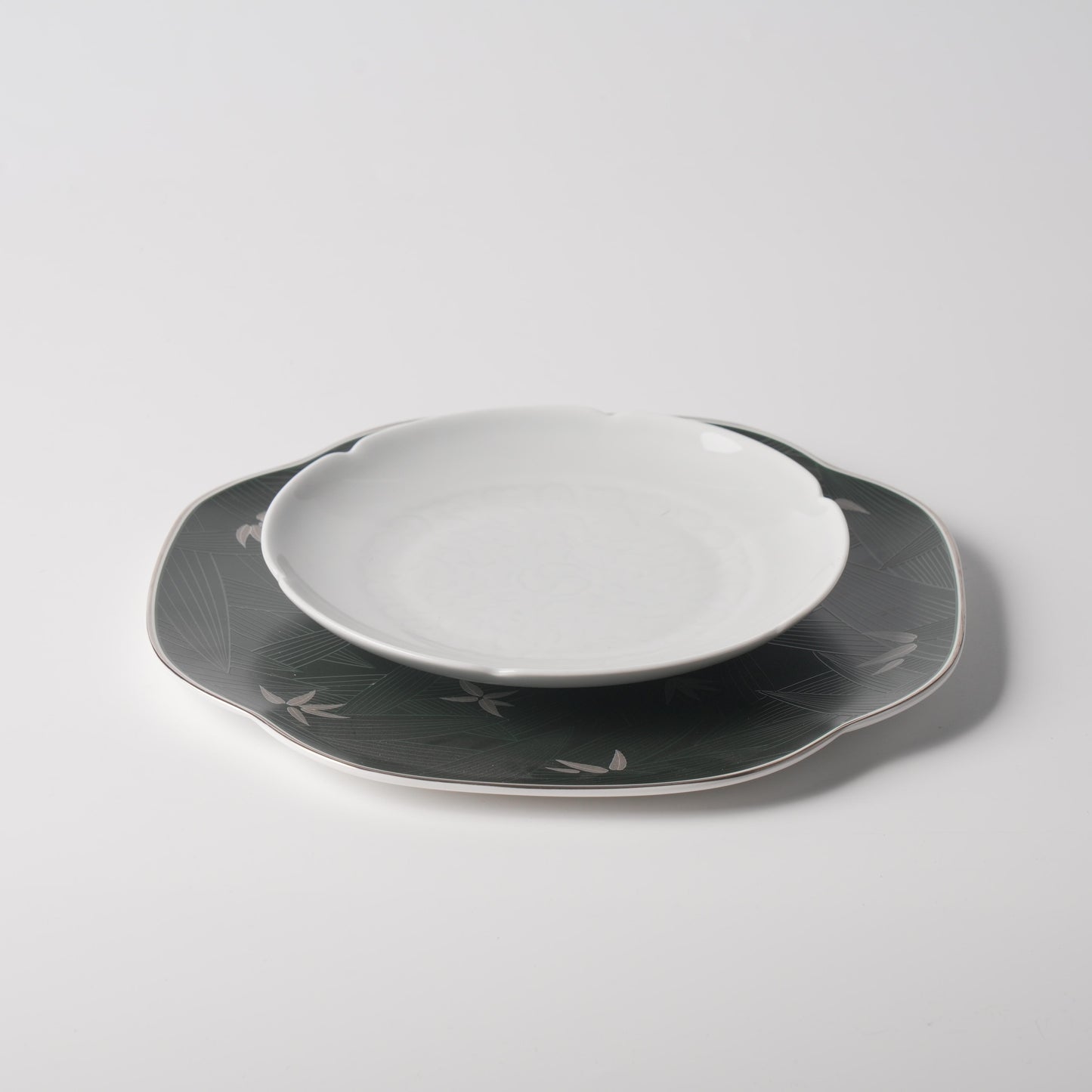 Bamboo Shadow & Song Porcelain Plate Set