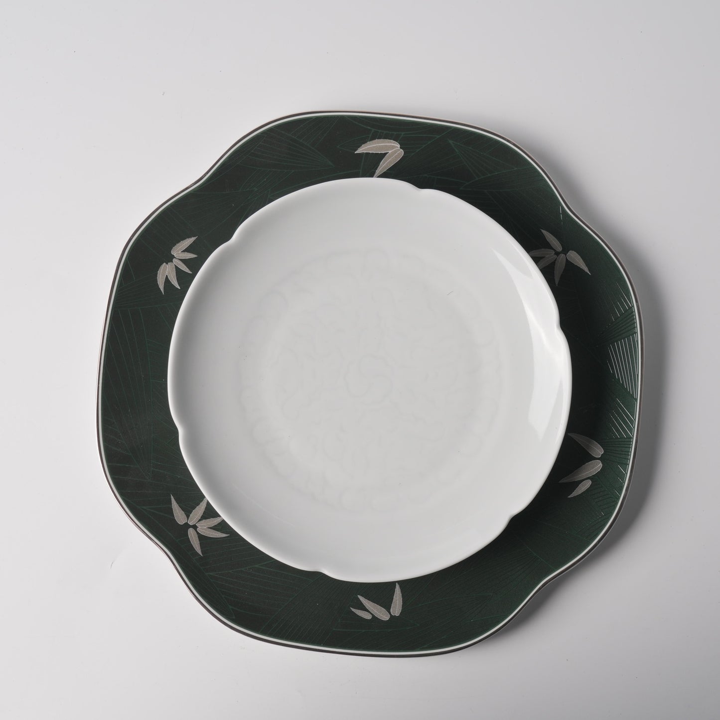 Bamboo Shadow & Song Porcelain Plate Set