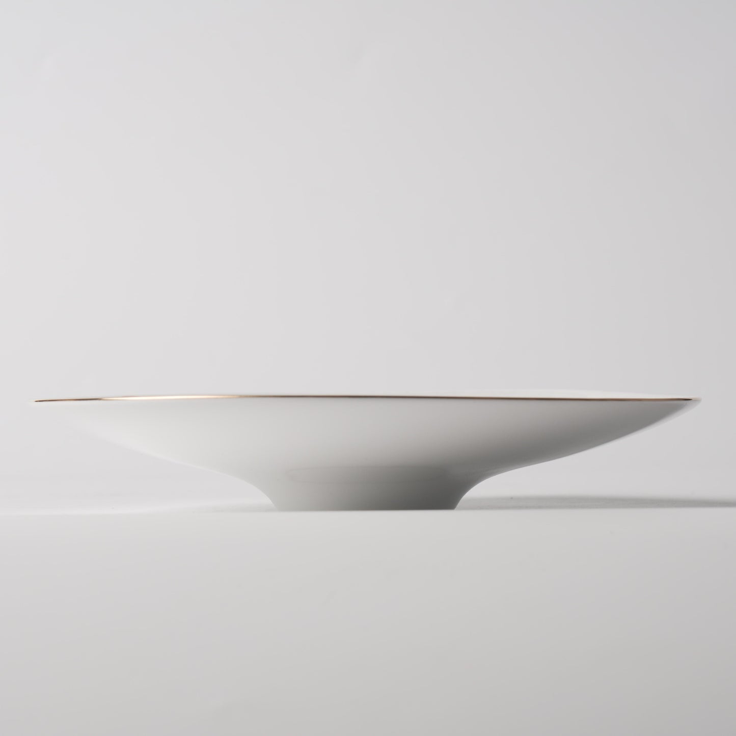 Chrysanthemum & Golden Crab — 9.5" Magnolia Shallow Plate