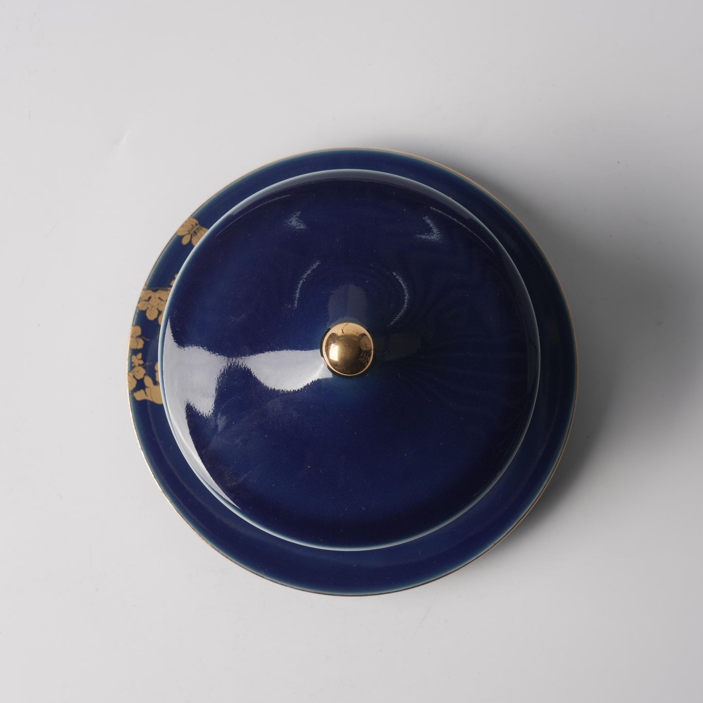 Fu Lu Gold — 6.5" Tengyun Saucer & 4" Garden Pavilion Double-Boiler Jar