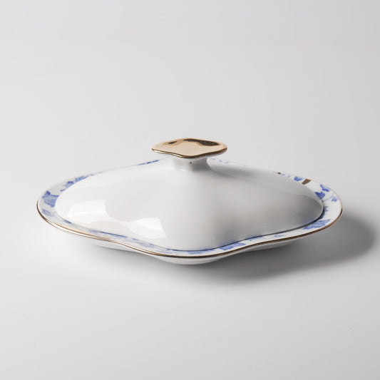 Chrysanthemum & Golden Ginkgo — 11" Baoxiang Divided Platter with Ice Dome Lid
