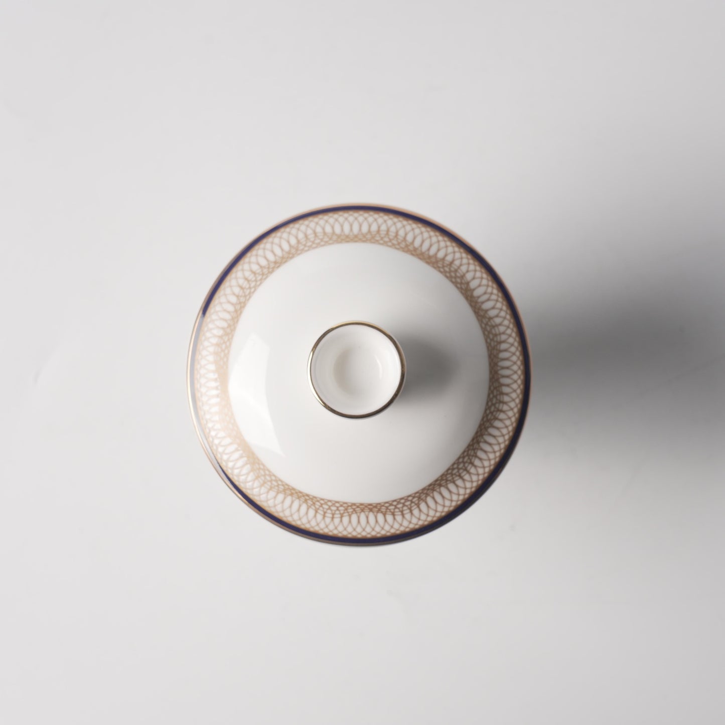 Gold Thread — 3" Footed Dessert Cup with Lid