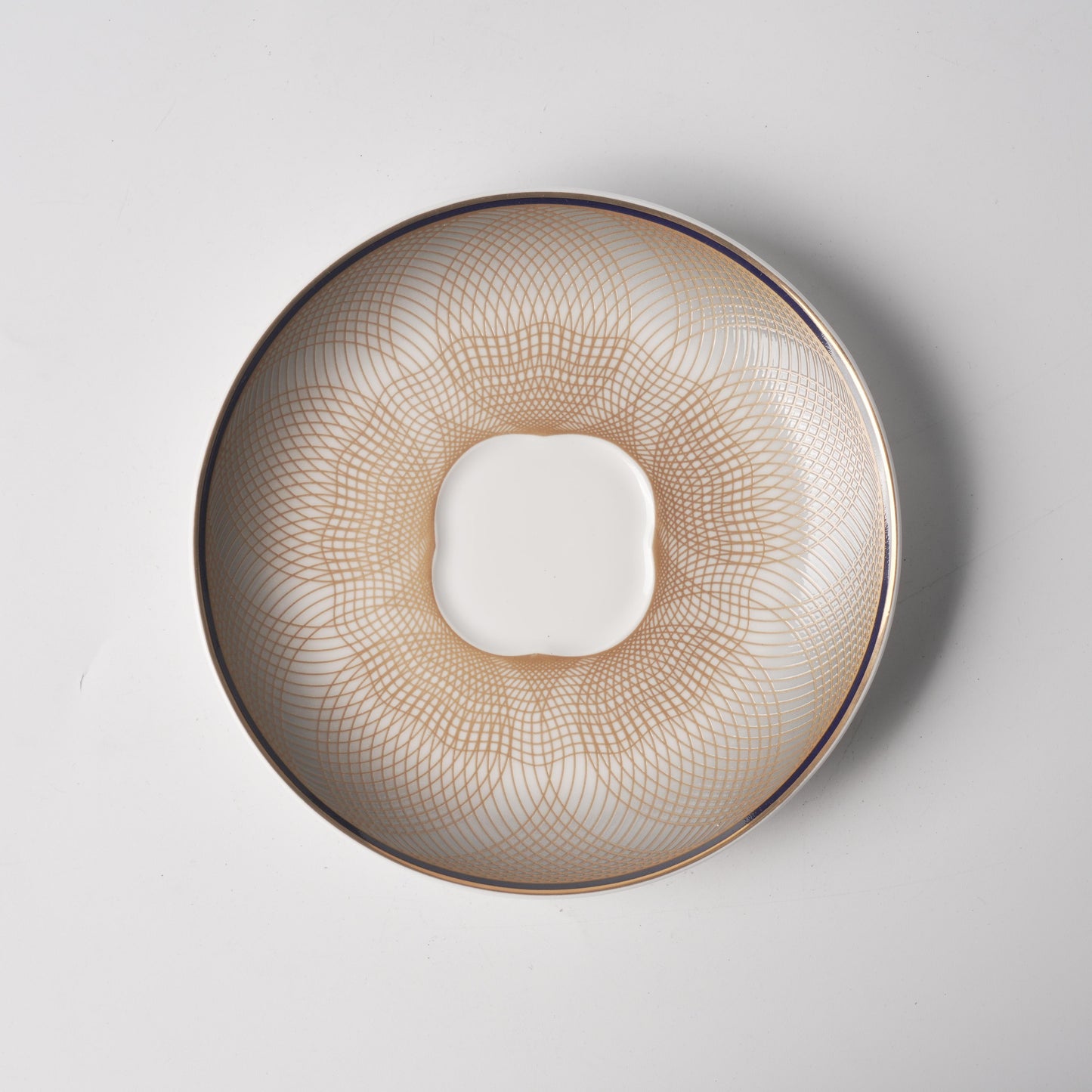 Gold Thread — Zunyu Cup & Saucer