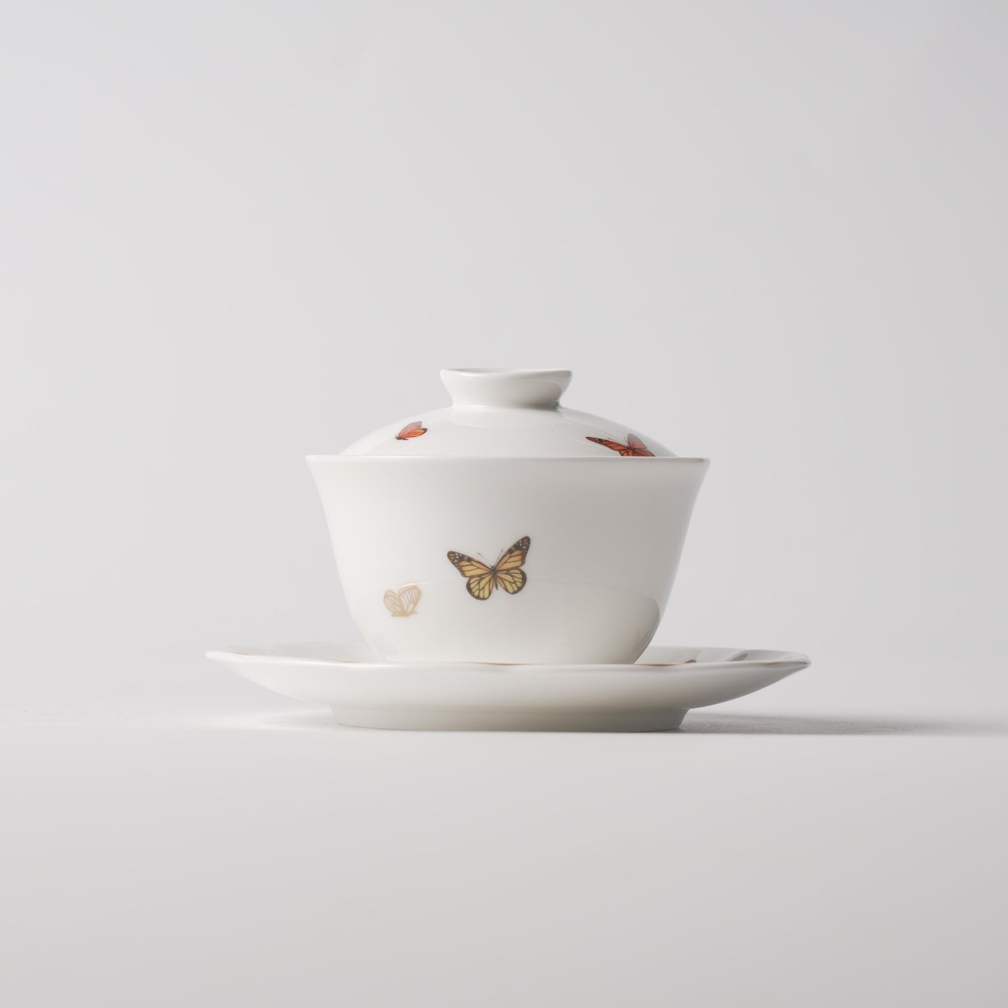 Butterfly — Gaiwan Tea Cup with Saucer