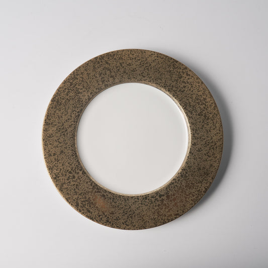Gold Speckle Wide-Rim Porcelain Flat Plate