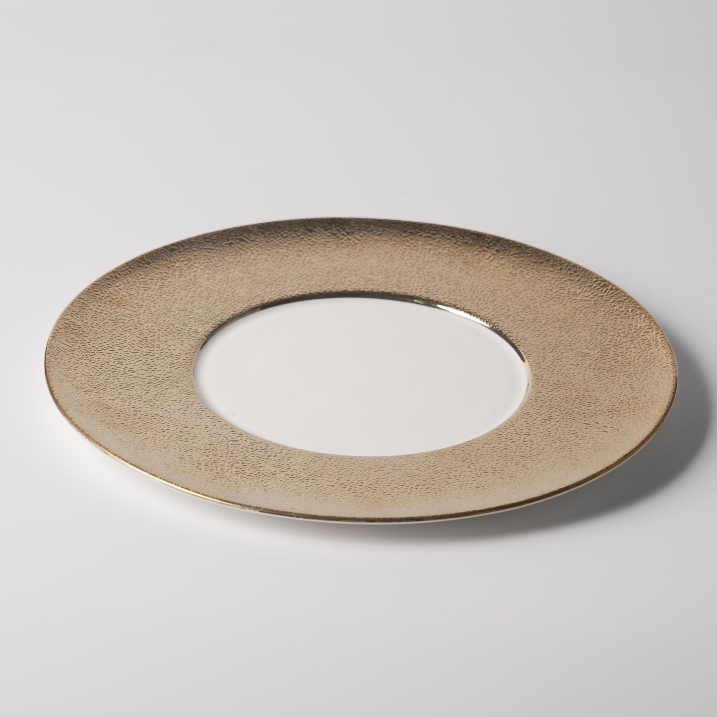 Gold Leather Texture Wide-Rim Display Plate
