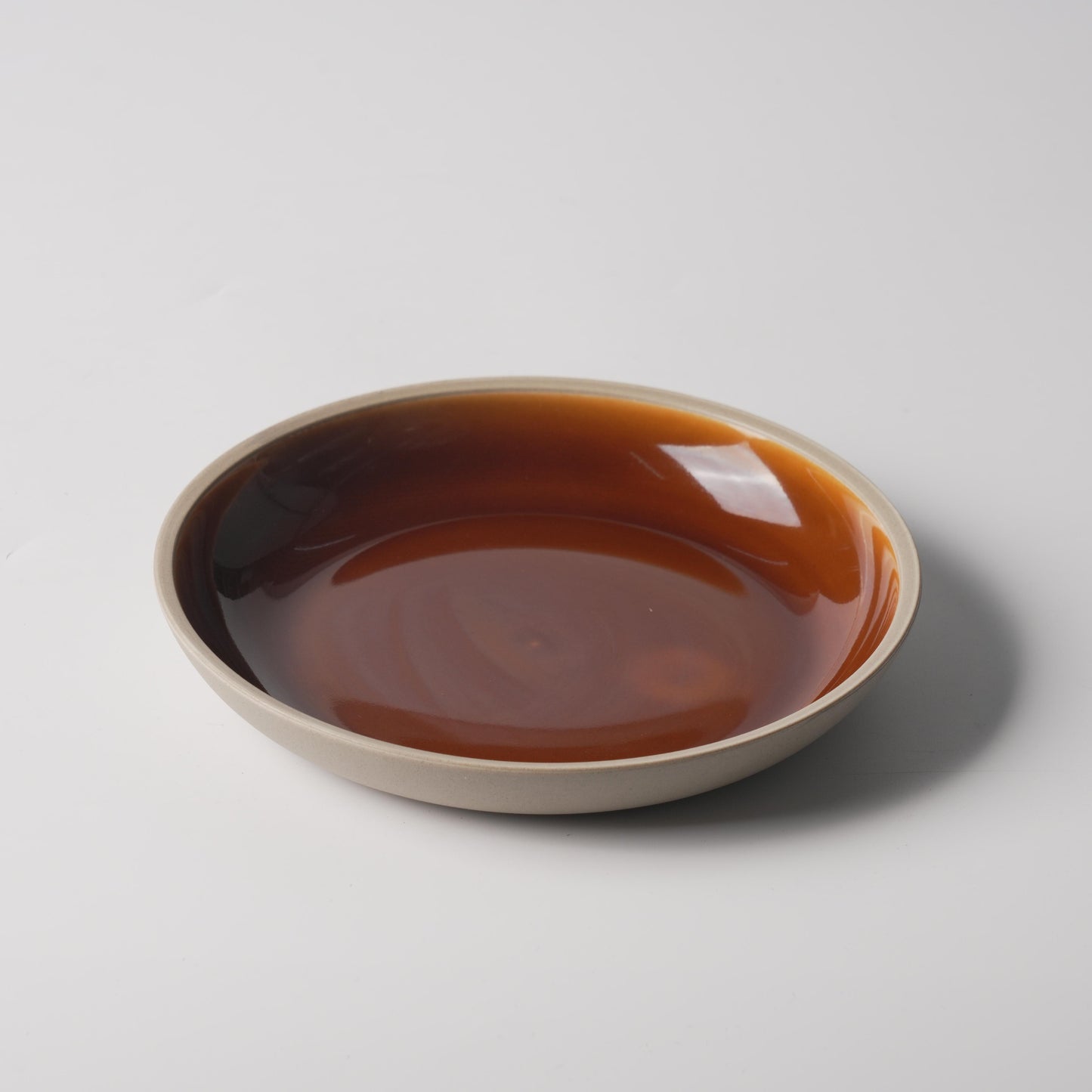 Amber Glaze Flat-Rim Soup Plate