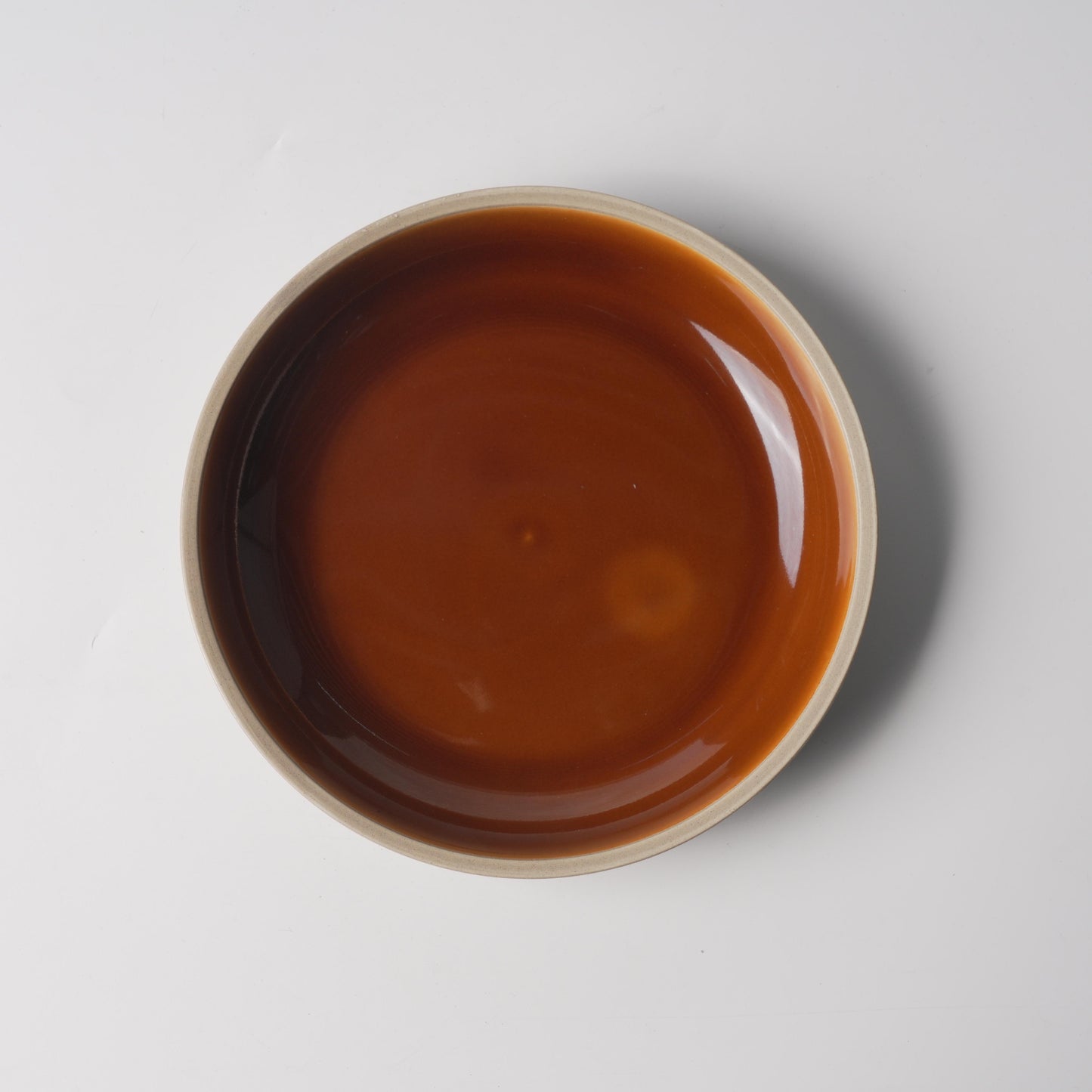 Amber Glaze Flat-Rim Soup Plate