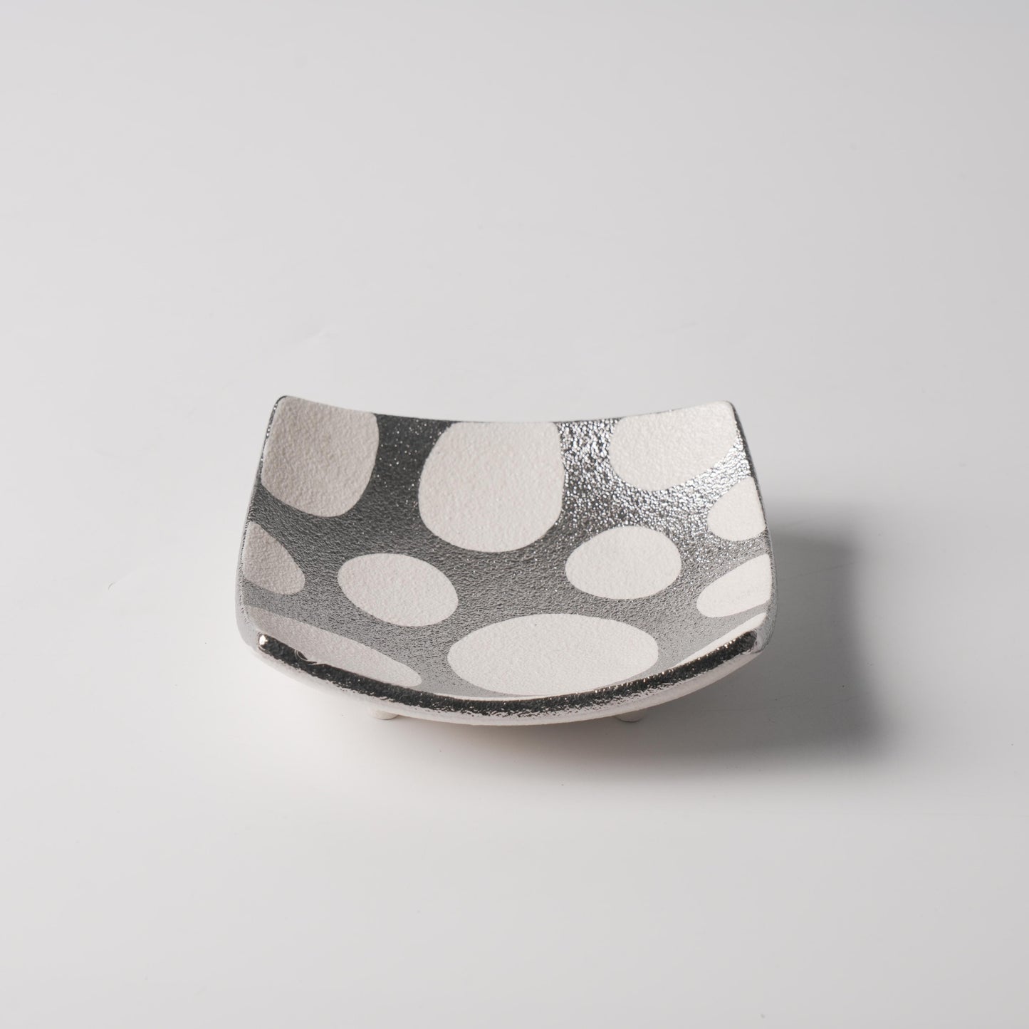 Platinum Polka Dot Upturned-Corner Square Plate