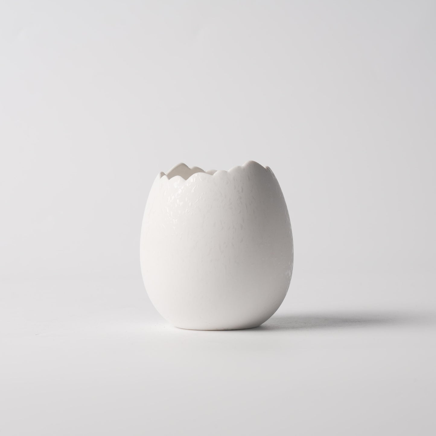 Speckled White Cracked Egg Porcelain Cup