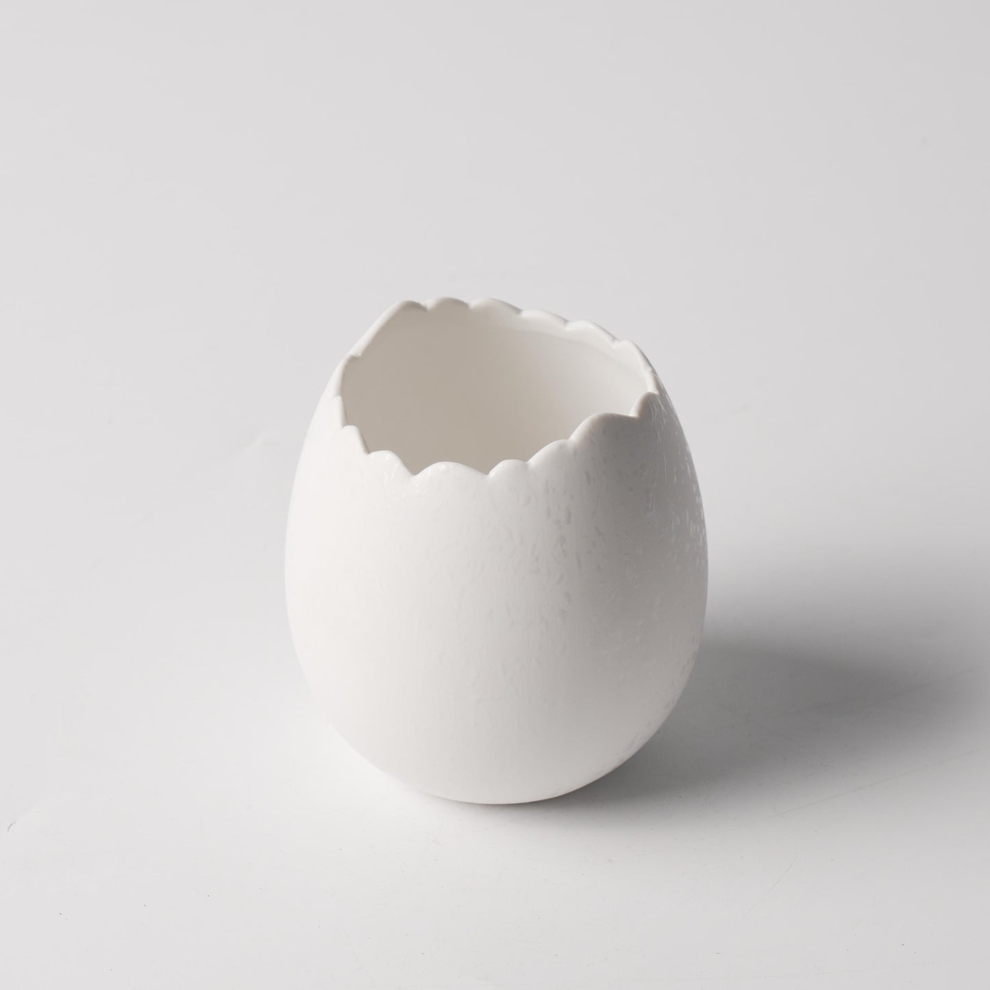 Speckled White Cracked Egg Porcelain Cup