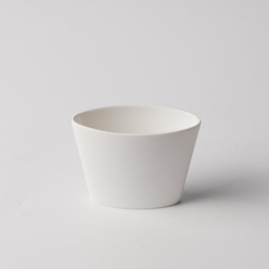 Dot Pearl White Porcelain Flat Oval Bowl